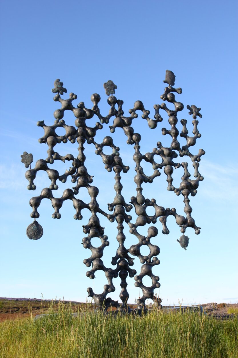 Táknatréð í morgunsól 012