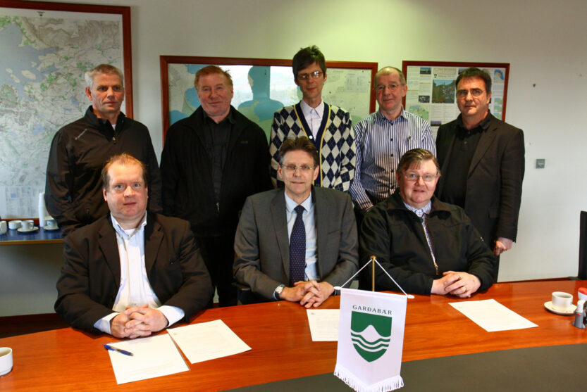 Undirritun samnings urridaholt gardabaer og hs 6 mai 021